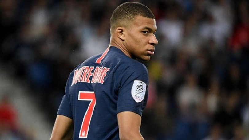 Mercato - Mbappé ne veut pas prolonger pour faciliter son départ l'été prochain, raconte Marca