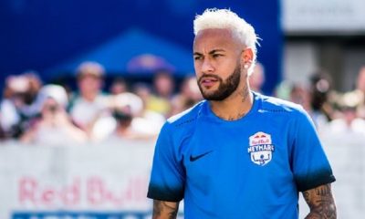 Mercato - Le Parisien Le PSG dément toute offre concrète pour le transfert de Neymar