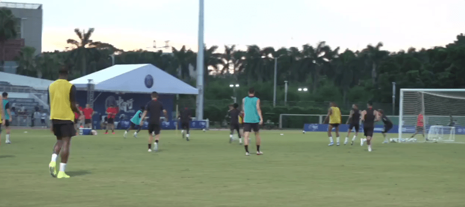 Les images du PSG ce mercredi : rencontres en Chine, entraînement, vainqueurs et zapping