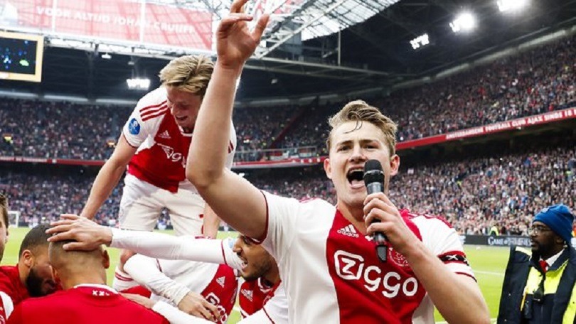 Officiel - Matthijs De Ligt, un temps ciblé par le PSG, arrive à la Juventus Turin