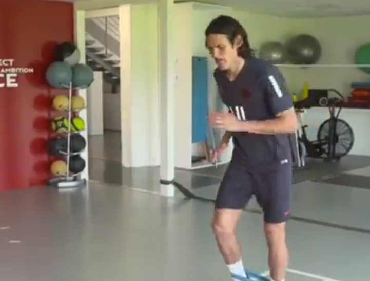 Cavani annonce qu'il a pu reprendre "le travail"