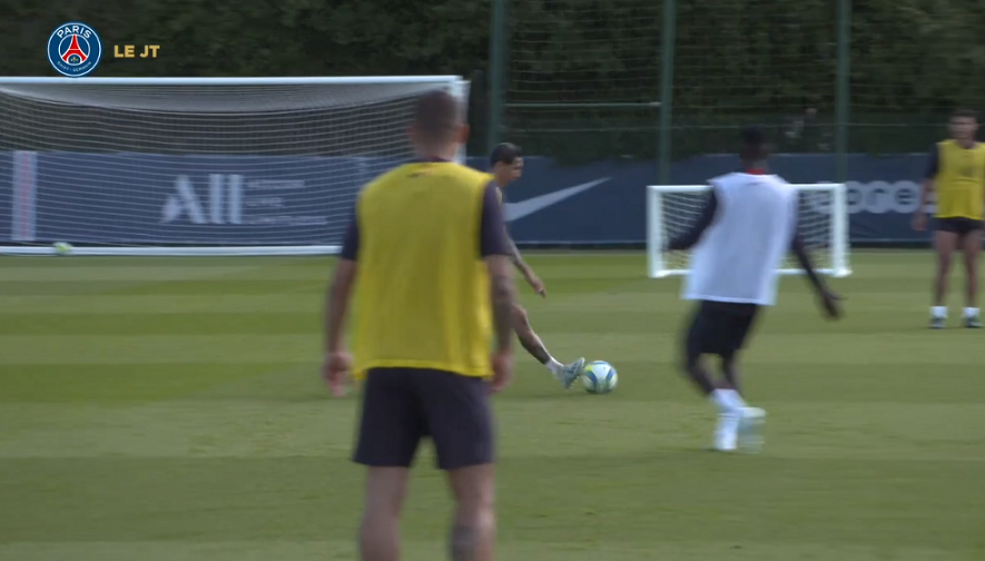 Les images du PSG ce jeudi : entraînement, équipe gagnante et Di Maria