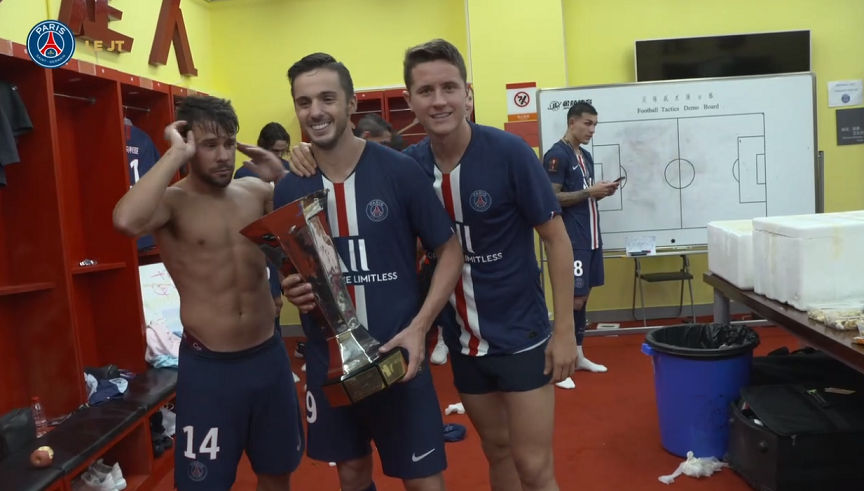 Les images du PSG ce lundi : repos et célébrations