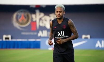 Comment Neymar doit-il être accueilli par le Parc des Princes selon vous ?