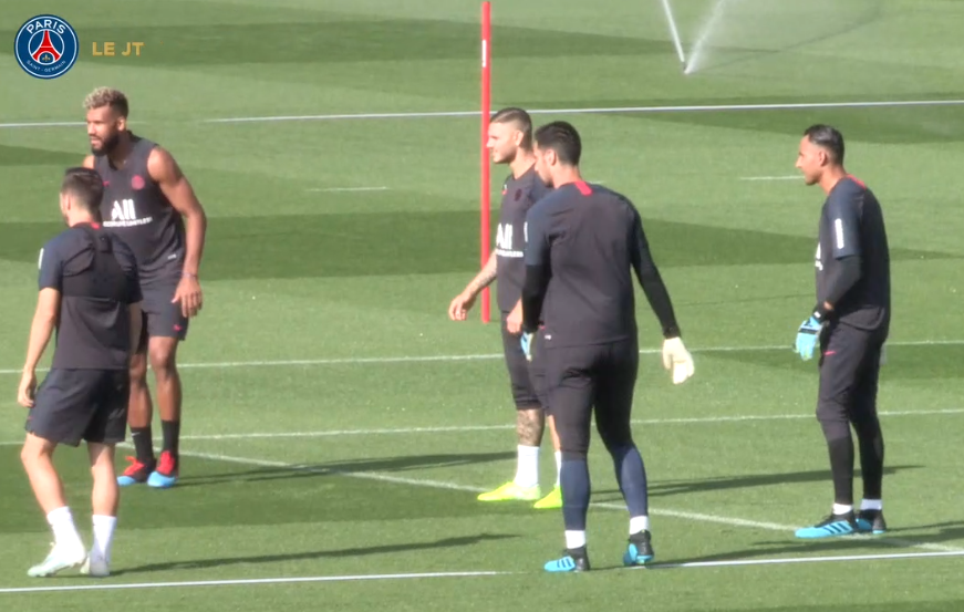 Les images du PSG ce vendredi : entraînement, conférences de presse et zapping