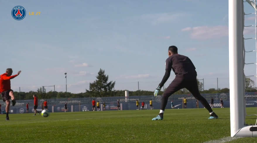 Les images du PSG ce mardi : entraînement au Camp des Loges, première séance de Keylor Navas et sélections