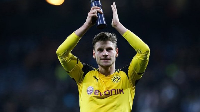 Mercato - Piszczek évoque la rumeur d'un intérêt du PSG