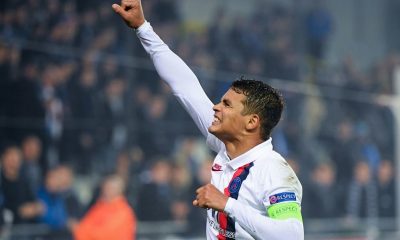 Thiago Silva espère prolonger au PSG, mais le club n'a pas lancé une discussion selon Le Parisien