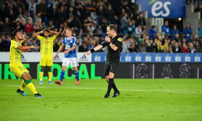 Pau/PSG - Les statistiques de l'arbitre de la rencontre : très peu de jaunes, mais pas peur du rouge ou des penalty