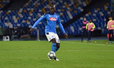 Mercato - Le PSG a discuté avec Koulibaly, Naples demande 100 millions d'euros d'après Schira