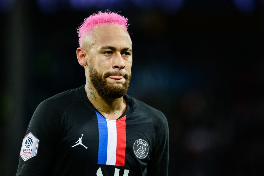 Neymar est "très incertain" pour PSG/OL, indique RMC Sport