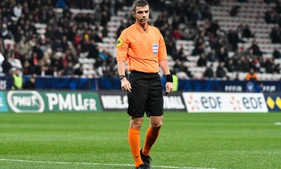 Nantes/PSG - Les statistiques de l'arbitre : beaucoup de jaunes et de penaltys, peu d'exclusions