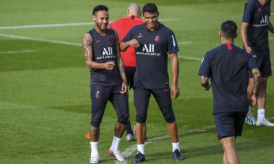 Thiago Silva est "sûr" que Neymar prêt pour jouer contre Dortmund