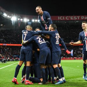 Célébration de but Cavani PSG/OL