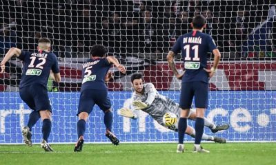 Mercato - Le PSG ne compte plus garder Sergio Rico d'après Estadio Deportivo