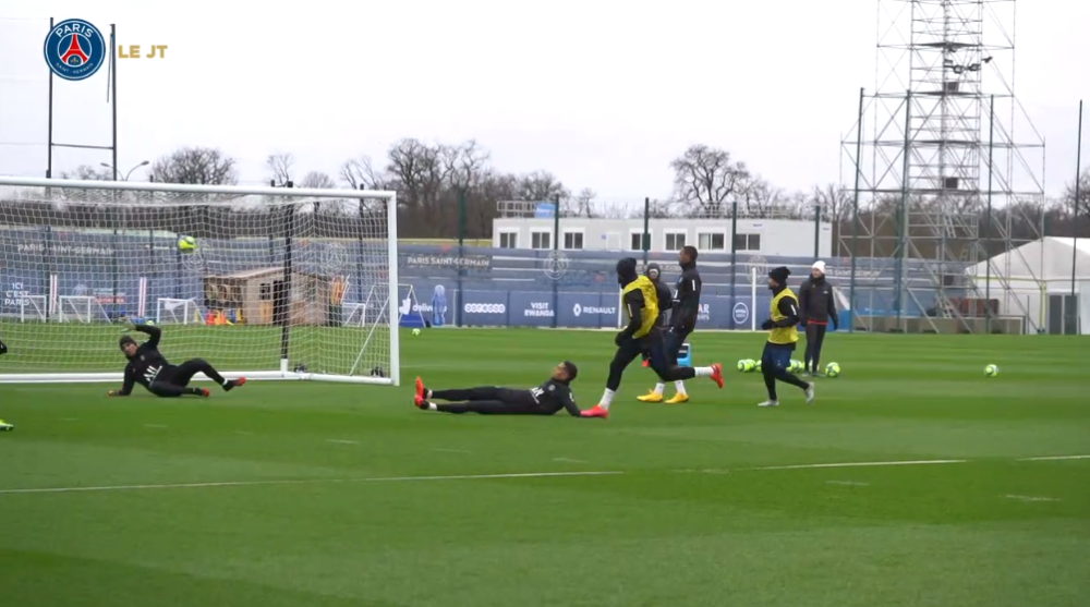 OL/PSG - Suivez le début de l'entraînement des Parisiens ce mardi à 16h