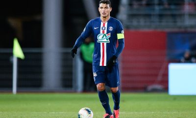 Mercato - Thiago Silva et le PSG ont "entamé des discussions" pour une prolongation, insiste Téléfoot