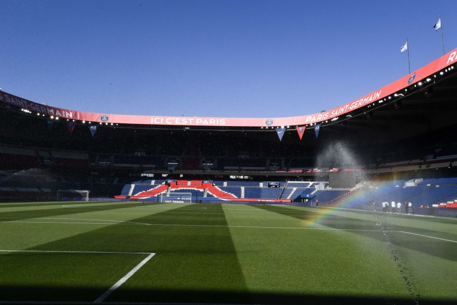 Le PSG dématérialise la carte de ses abonnés au Parc des Princes