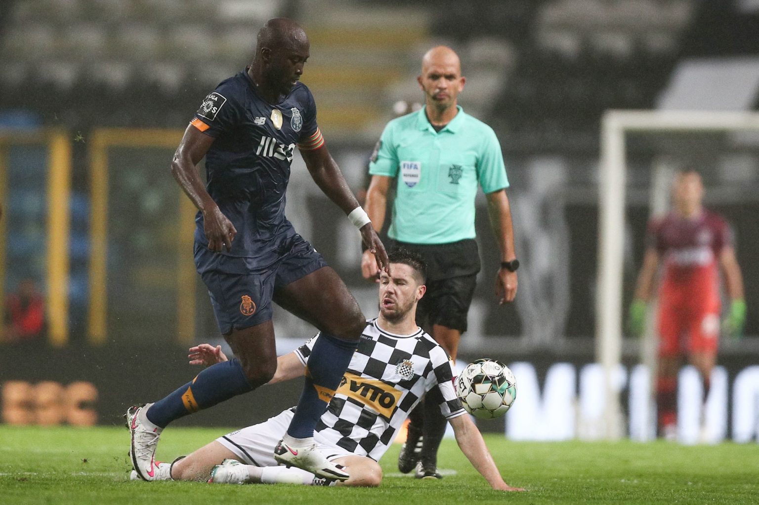 Officiel - Danilo Pereira Signe Au PSG Sous La Forme D'un Prêt à Option ...