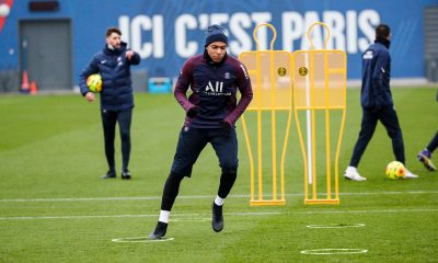 Mbappé training