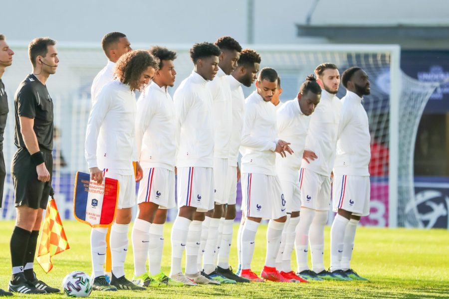 Se france. Сборная Южного Судана по футболу u18. Сборная Франции по футболу разных годов. Франция u-21 картинки. Баркола в сборной Франции u-21 картинки.