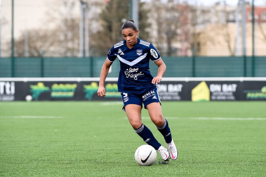 Officiel - Le PSG annonce la signature d'Estelle Cascarino jusqu'en 2024