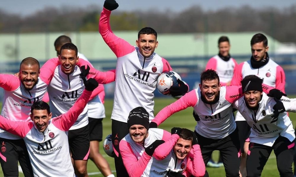 Les images du PSG ce vendredi: Entraînement, No Comment et anniversaire d'Innocent