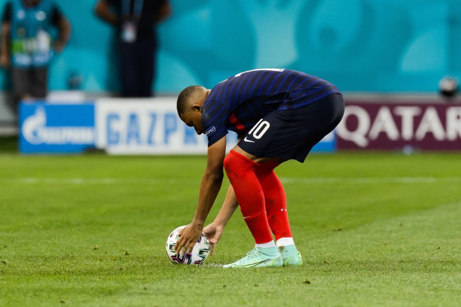 Hermel s'en prend à Kylian Mbappé, qui serait « en train de se Neymariser »