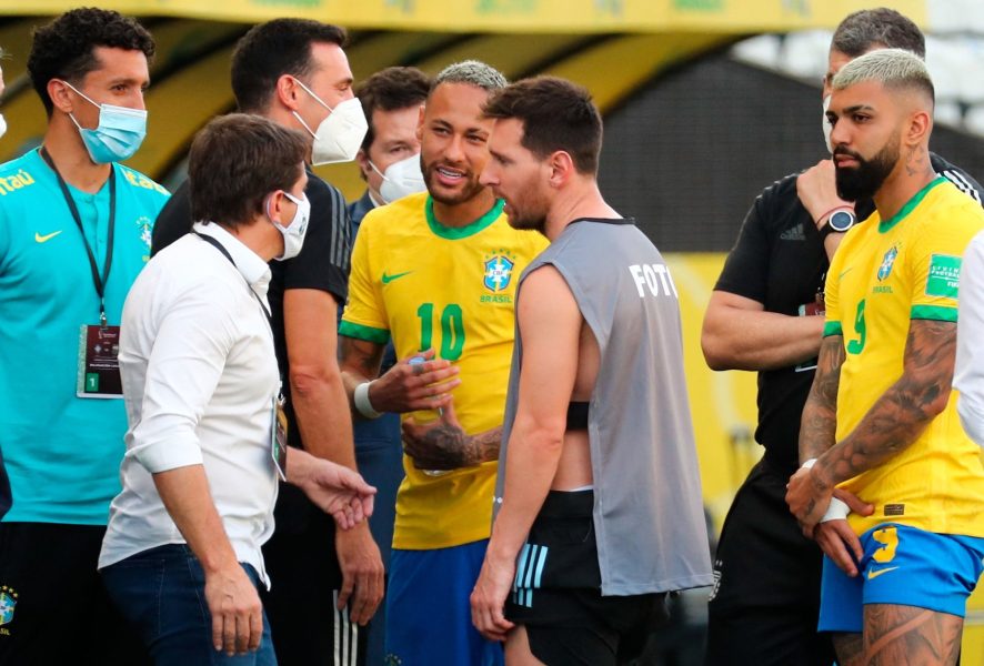 Brésil/Argentine interrompu par les autorités brésiliennes pour règles sanitaires, Messi s'est agacé