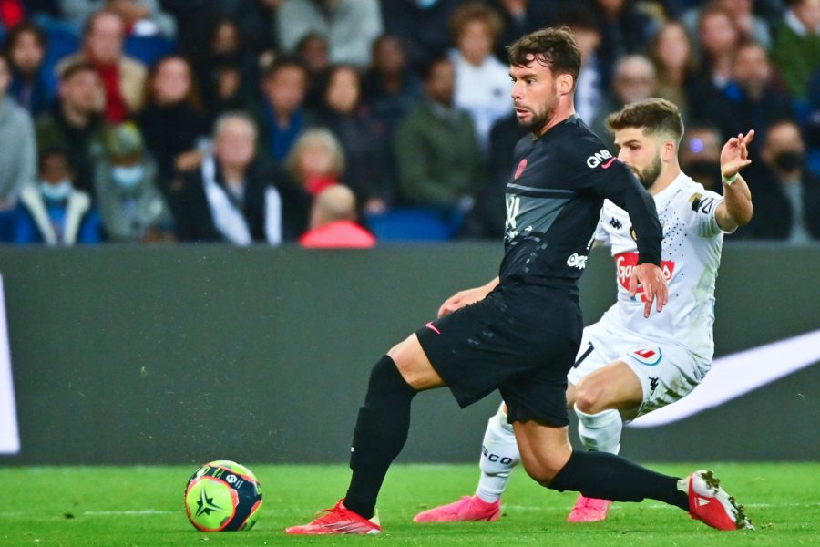 PSG/Angers - Bernat «vraiment très heureux», de la victoire et de son retour