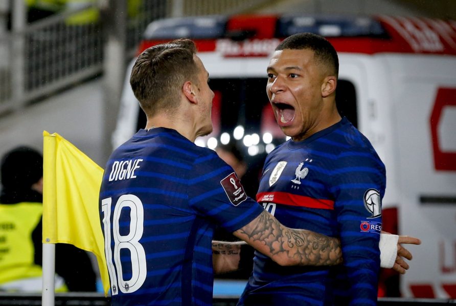 Finlande/France - Mbappé s'offre un record avec les Bleus