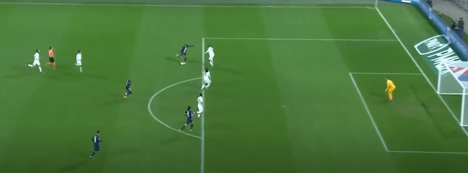 Lyon/PSG - Retrouvez les plus beaux buts de Mbappé face à l'OL