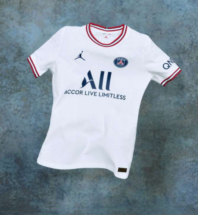 Officiel - Le PSG dévoile son 4e maillot de la saison 2021-2022