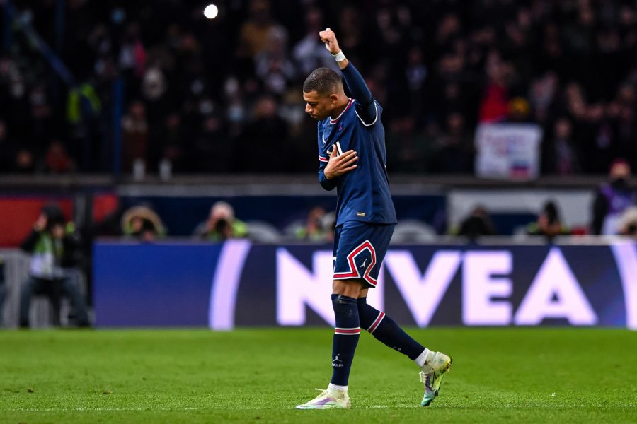 PSG/Saint-Etienne - Mbappé évoque la victoire, le record de buts, les supporters et Messi