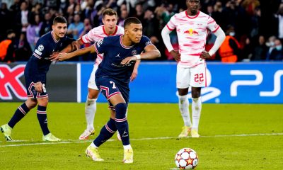 Le PSG en difficulté sur les penaltys, Mbappé est "prêt" à tirer