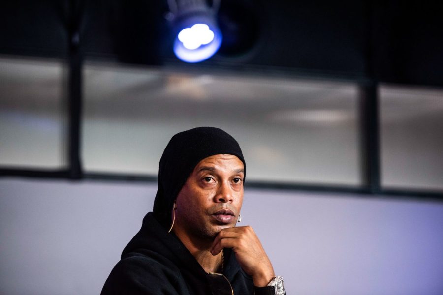 Ronaldinho ne comprend pas que des changements sont attendus au PSG