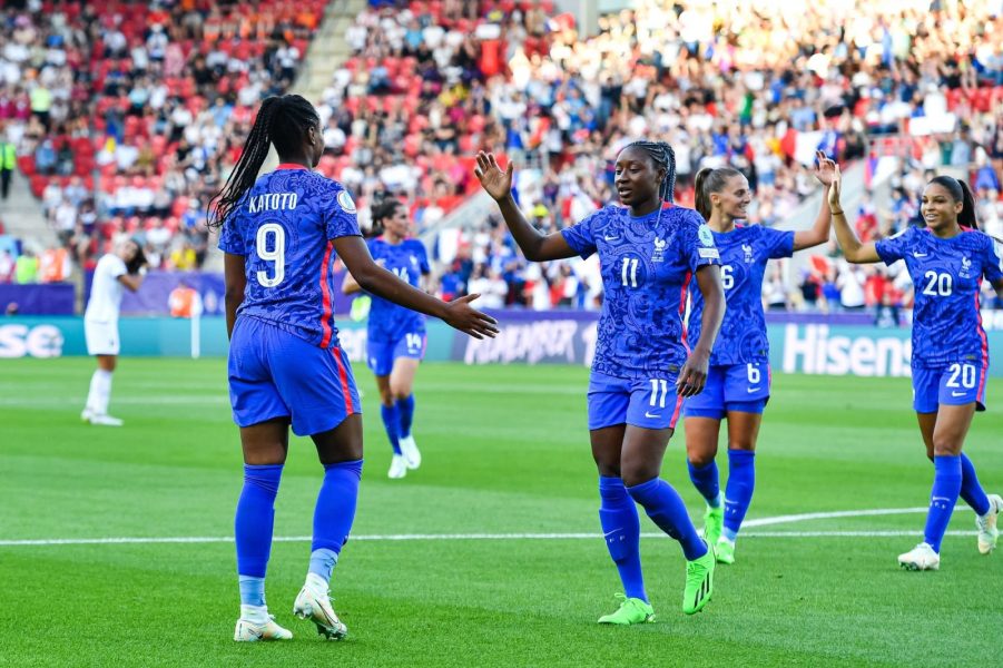 Ballon d'Or Féminin 2022 - Katoto et Diani parmi les nommées !