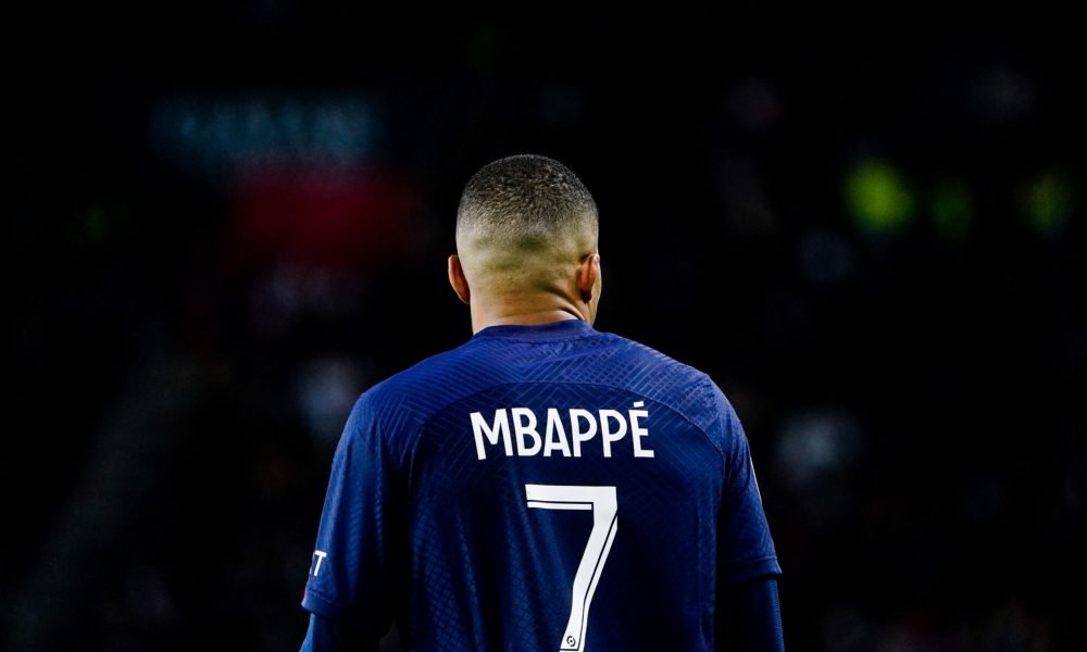 Mbappé «a toutes les chances d'être le numéro 1», assure Figo