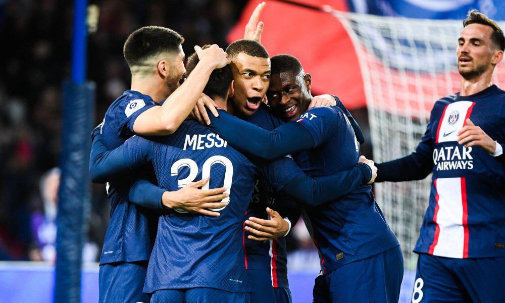 PSG/Lens - Revivez la victoire et les buts auprès des joueurs parisiens