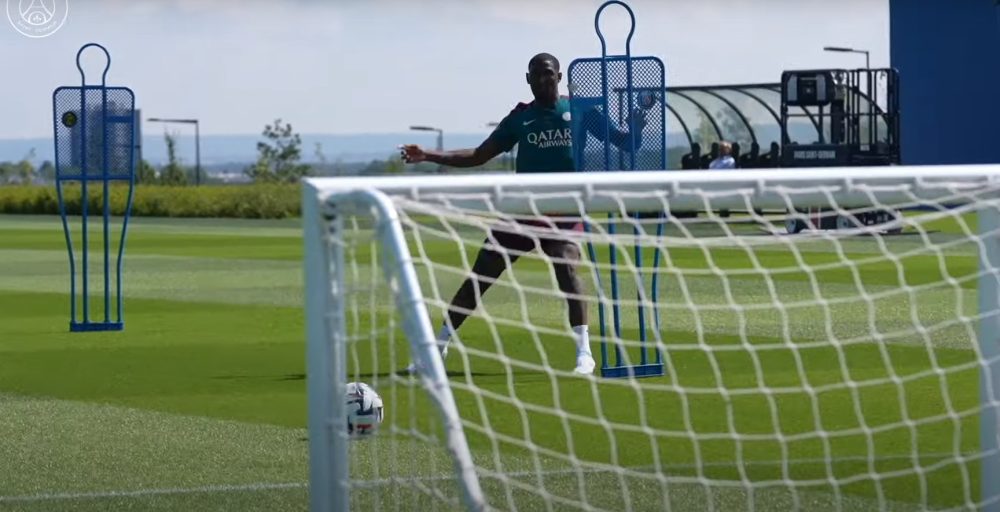 Le zapping de la semaine du PSG : la reprise de l'entraînement !