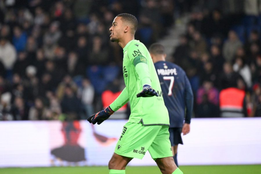 Alban Lafont PSG/Nantes