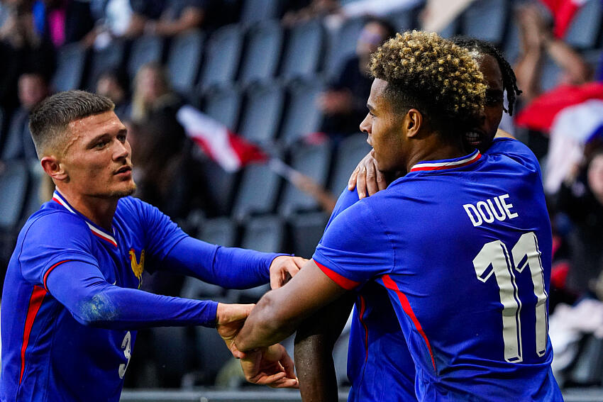 Résumé France Espoirs/Slovénie en vidéo (1-1), Doué évite la défaite