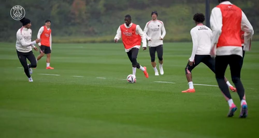 Des extraits de l'entraînement du PSG mardi avec la nouvelle collection