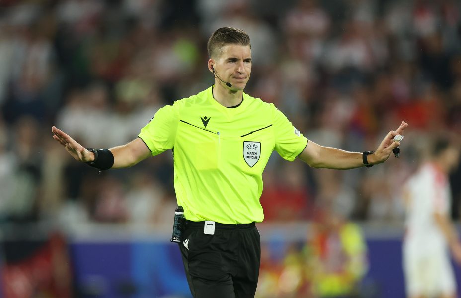 Monaco/PSG - L'arbitre du match dévoilé, beaucoup de cartons jaunes et penaltys