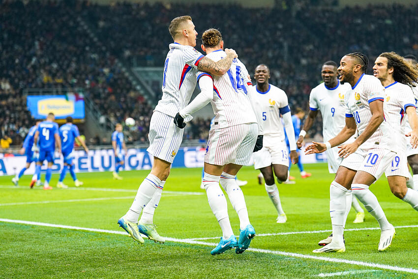 Revue de presse : Italie/France, les Bleus ont arraché la 1ere place !