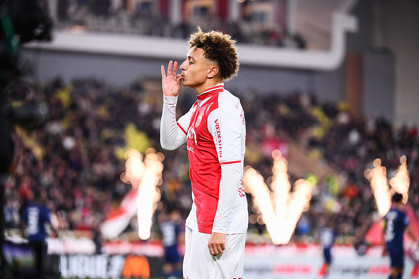 Eliesse Ben Seghir AS Monaco vs PSG