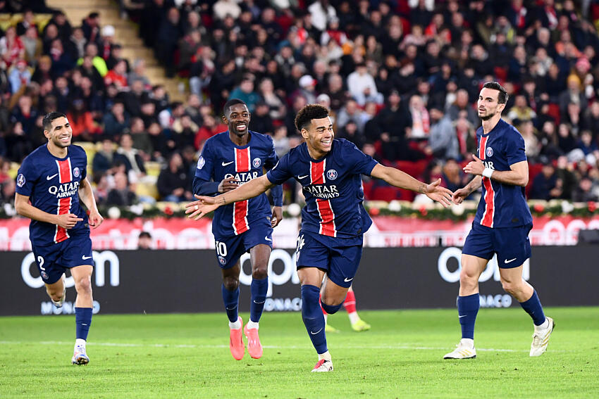 Monaco/PSG - Revivez la victoire et les buts auprès des joueurs parisiens