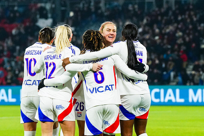 Résumé PSG/Lyon en vidéo (0-2), les Parisiennes dépassées