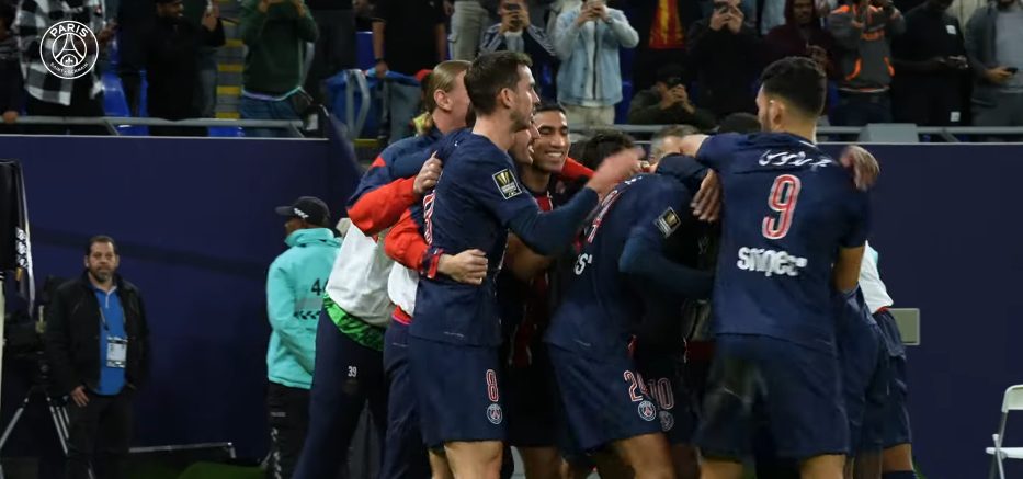 PSG/Monaco - Revivez la victoire et les buts auprès des joueurs parisiens